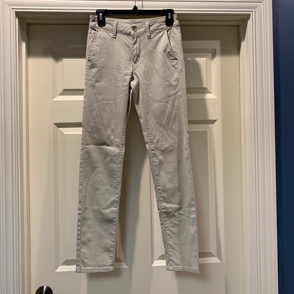 American Eagle Outfitters Skinny Pants in Light Tan